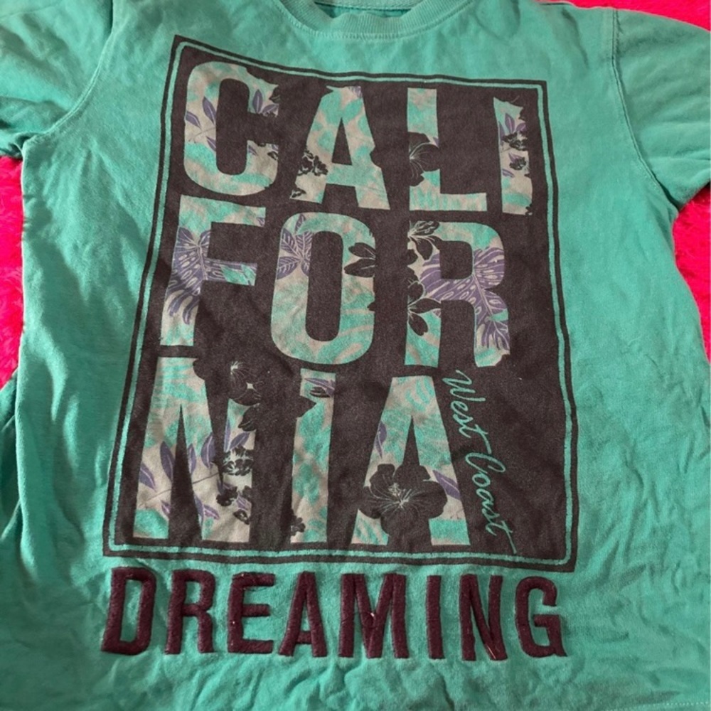 California Dreaming Shirt - Picture 2 of 5